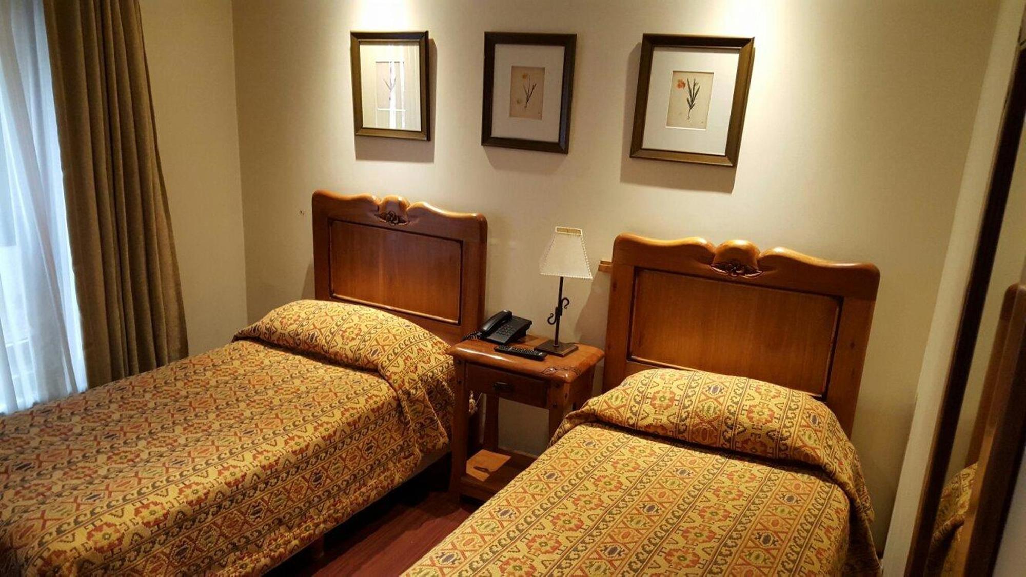 Del Bosque Apart Hotel อูซัวยา ภายนอก รูปภาพ